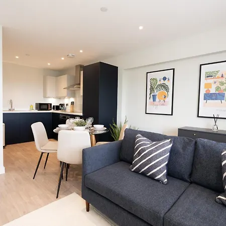 Church House By Guestz Apartment *
