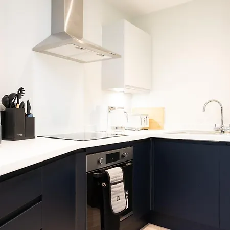 Apartment Church House By Guestz