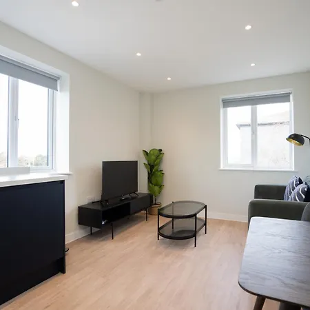 Church House By Guestz Apartment Bristol